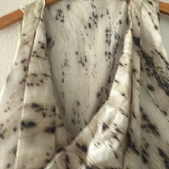 NWT $59 Zara Voluminous Printed Top Blouse Womens Small Sleeveless Cotton - Picture 3 of 11